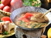 料理イメージ　赤城鶏のオリジナルトマト鍋