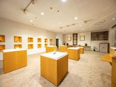 ギャラリー　地元若手作家による作陶展　展示中
