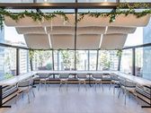 【朝食会場】8階レストラン 解放感あるレストランで、楽しい朝のひと時をお過ごしくださいませ。